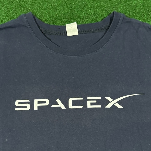 Preloved Modern Space X Logo T-Shirt - Picture 2 of 5